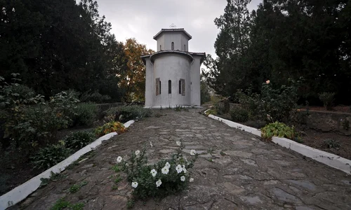 Biserica „Sfântul Atanasie” din Niculițel (© Flickr / fusion-of-horizons)