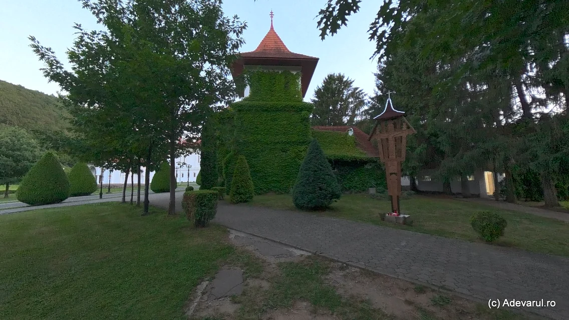 Mănăstirea Sâmbăta de Sus  Foto Daniel Guță ADEVĂRUL (5) jpg