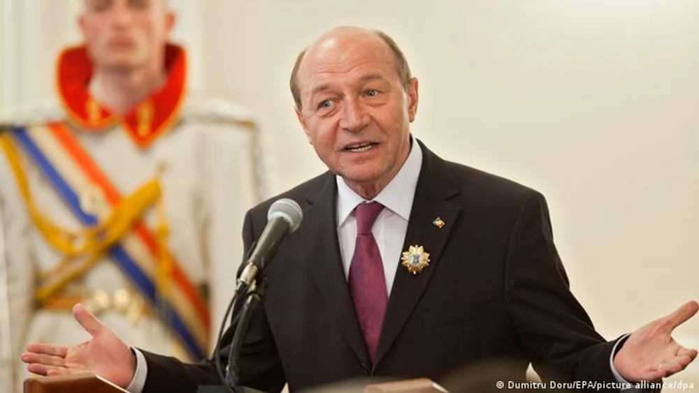 Traian Băsescu acuză PSD, PNL și UDMR că au păcălit electoratul și au favorizat ingerințele Rusiei