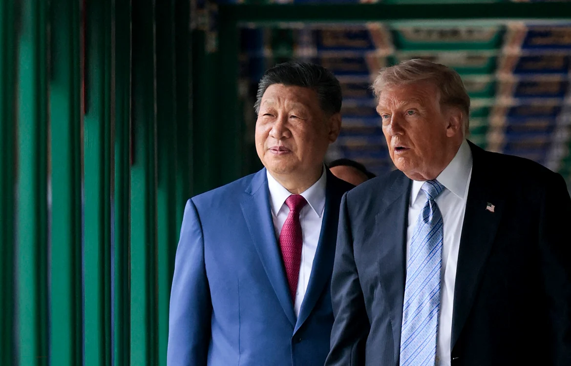 Trump, alături de Xi Jinping, în timpul vizitei în China FOTO: Profimedia
