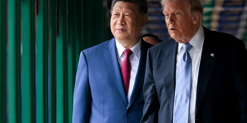 Trump, alături de Xi Jinping la complexul de protocol Zhongnanhai din Beijing FOTO AFP