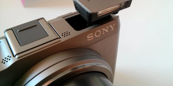 sony hx50 foto adevarul