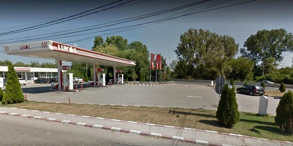 benzinarie lukoil comuna maracineni arges foto google maps