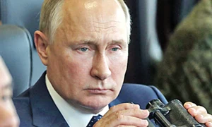 putin si ministrul apararii shoigu epa efe jpeg