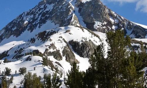 Urcuşuri fără cască de protecţie jpeg