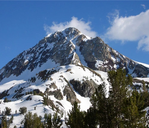 Urcuşuri fără cască de protecţie jpeg