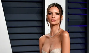 emily ratajkowski sani jpeg