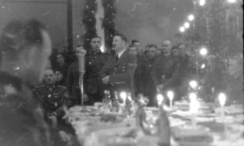 Așa sărbătorea Adolf Hitler Crăciunul jpeg