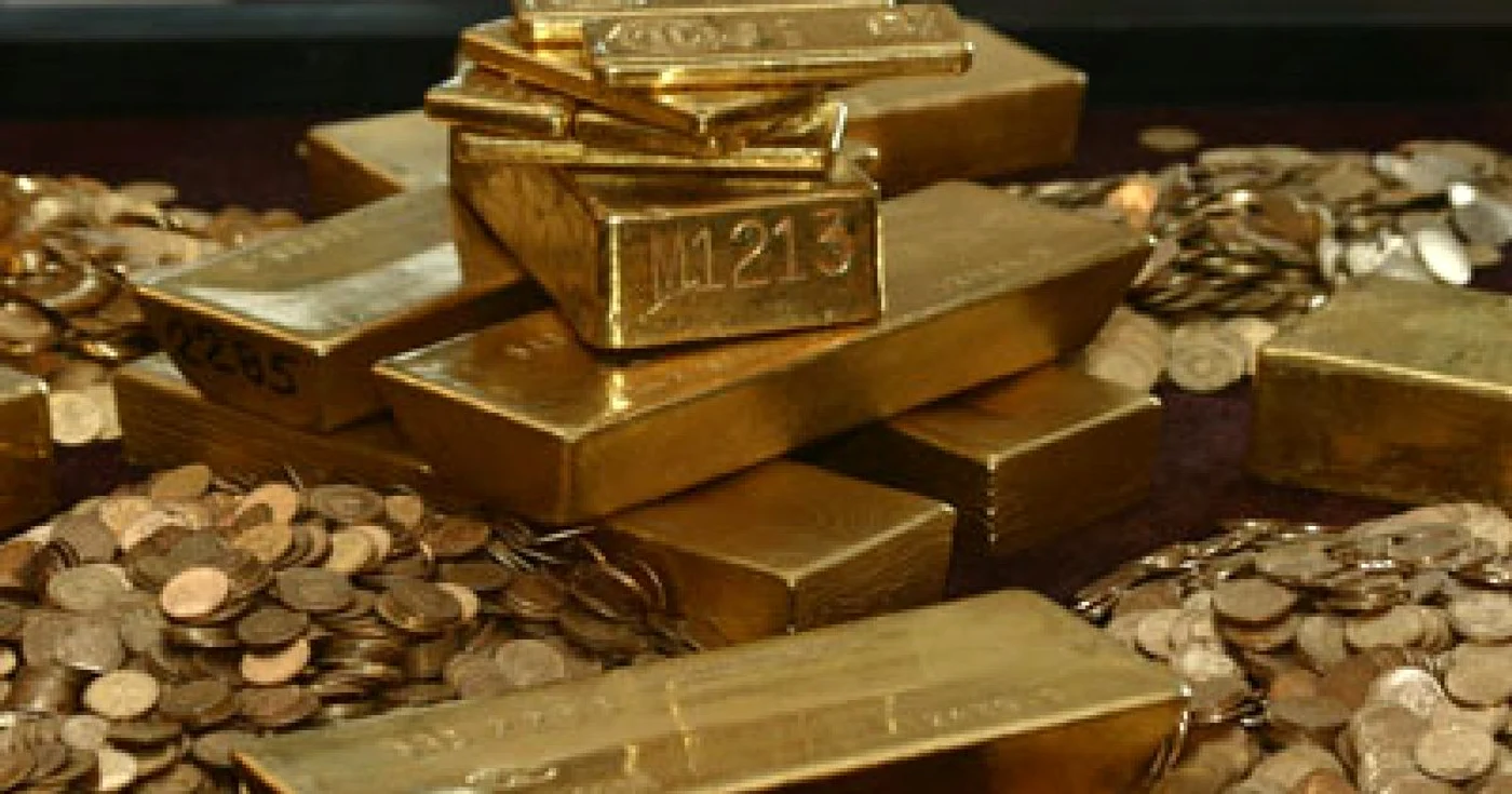 Ieri, la ora 15:00 (ora Londrei), preţul a fost stabilit la 1.332,25 dolari pe uncie