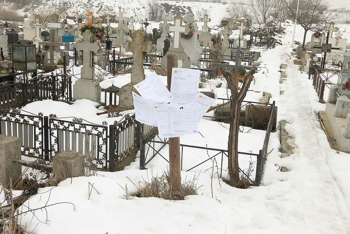 
    Suma pe care o datorează  bătrânul este de 348 lei, dar cu  penalizări a ajuns la 744 lei  