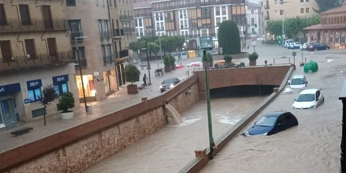 inundatii Spania foto x jpeg
