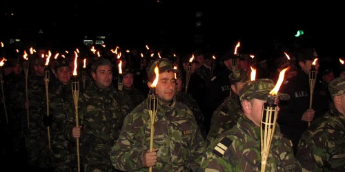Parada "Retragerii cu Torţe"