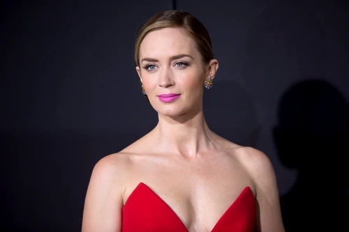 emily blunt insarcinata jpeg