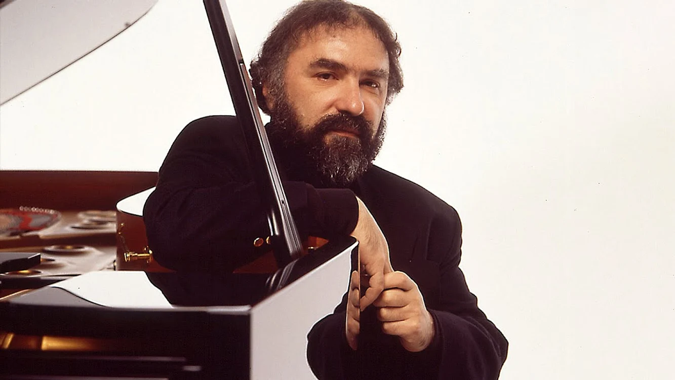 Pianistul Radu Lupu