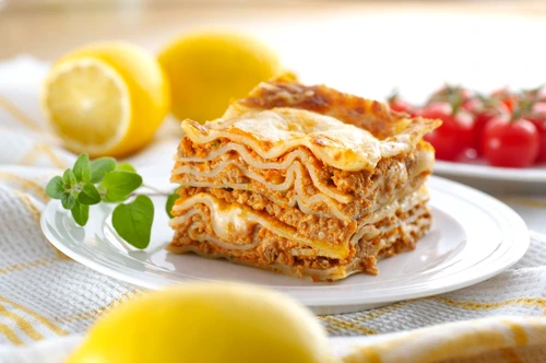 lasagna cu carne jpeg