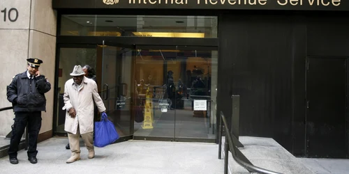 irs fisc sua reuters 