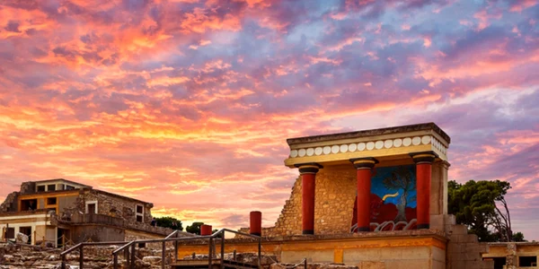 Palatul Knossos din Heraklion Creta în Grecia Foto Greek Mythology Gods jpg