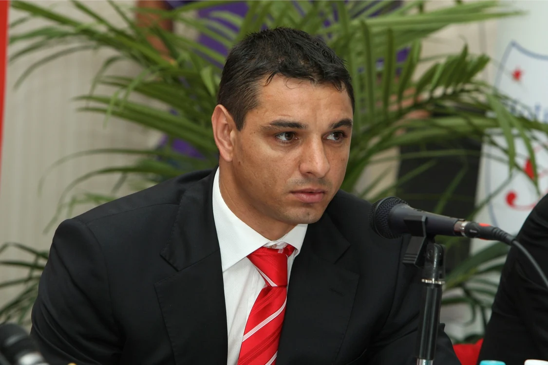 Ganea a câştigat ca jucător un titlu cu Rapid, dar fanii vor trebui să-i treacă cu vederea parcursul său ulterior de dinamovist