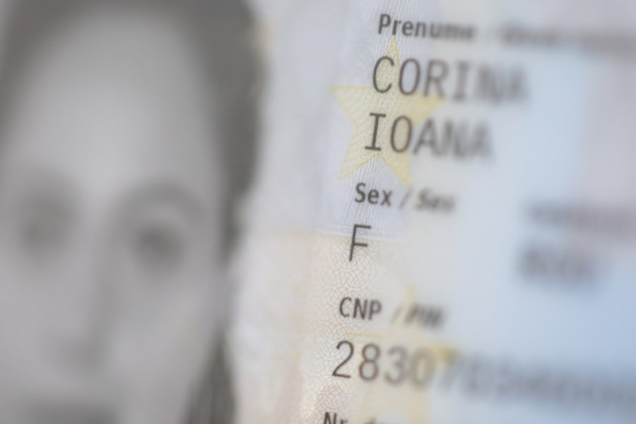 Noile cărți electronice de identitate, amânate din cauza unor dificultăți tehnice: Autoritățile explică motivele întârzierilor
