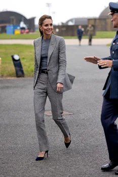 Kate Middleton în vizită la baza aeriană, Profimedia