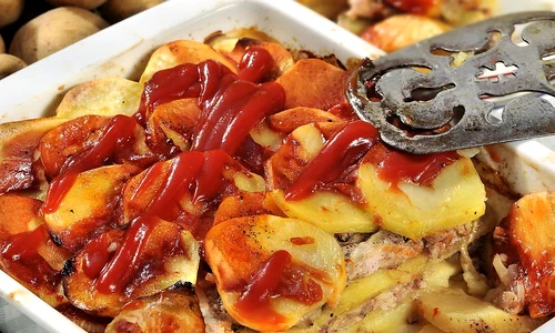 musaca carne tocata cartofi noi jpeg