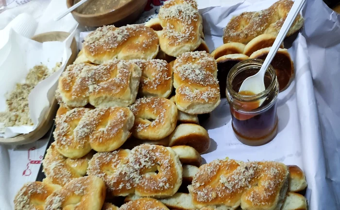 Mucenici cu miez de nucă și miere de albine FOTO: adevărul, arhivă