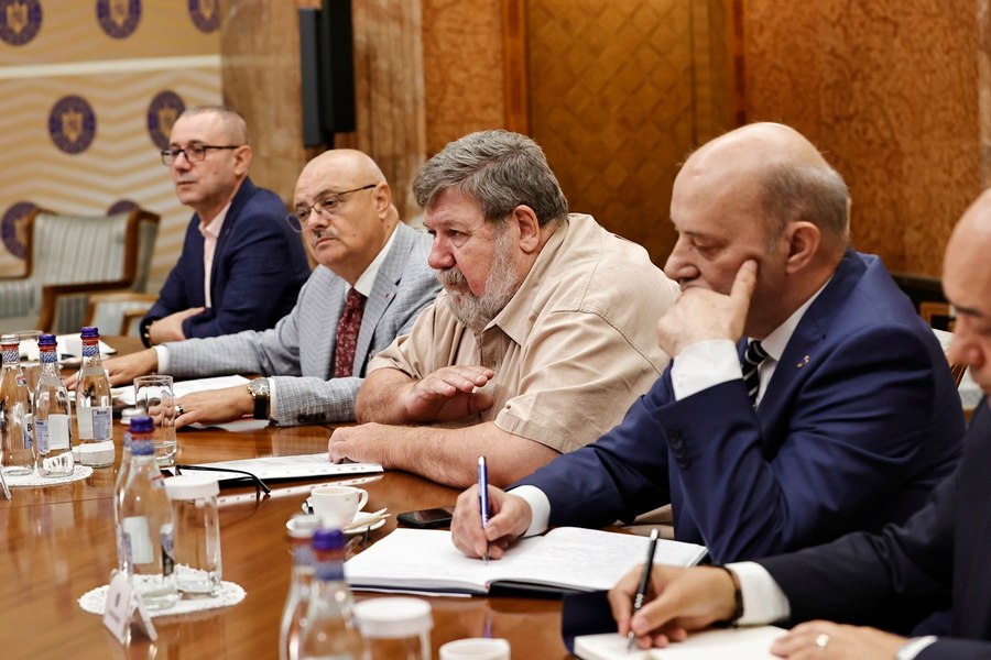 România, în criză. Federația Națională Solidaritatea Socială a Muncii protestează față de măsurile fiscale ale guvernului Bolojan