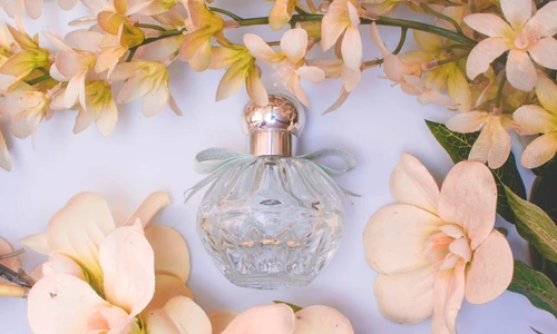 1 clickpentrufemei camille paralisan lgoehzzfama unsplash jpg jpeg