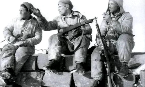 Rușii inventează prima pușcă de asalt din lume jpeg