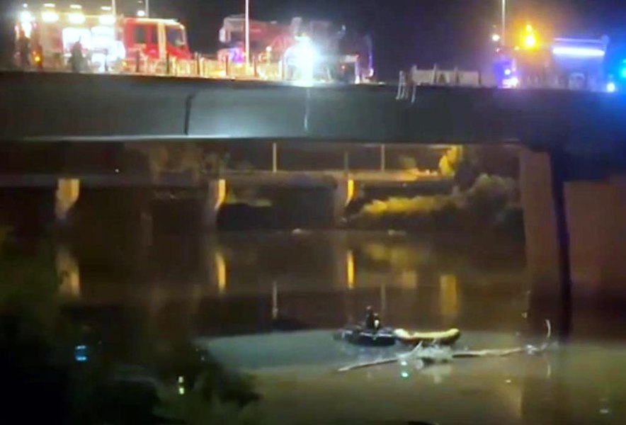 Tragedie în Italia. Un român a murit după ce a căzut cu mașina de pe un pod 