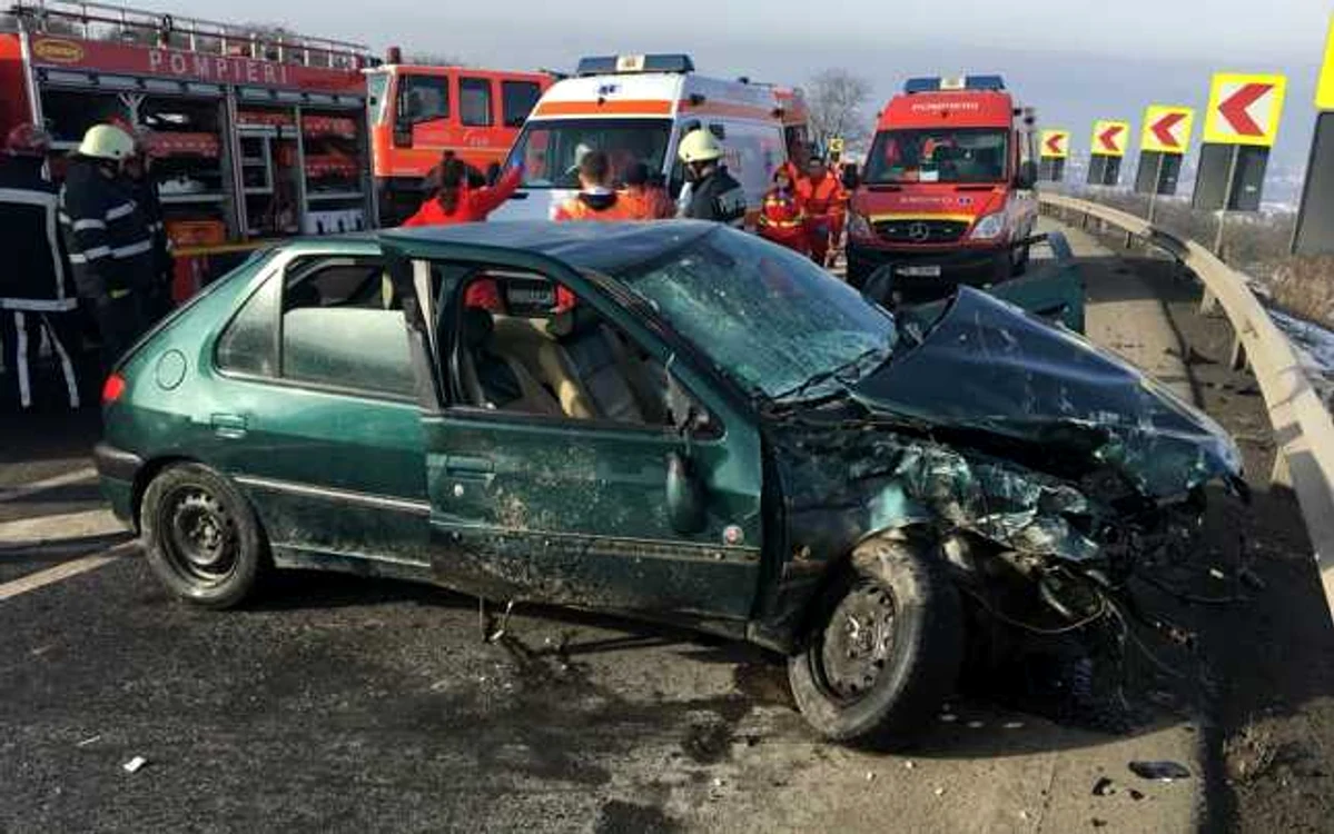 Parcul auto al SMURD Cluj este depăşit. FOTO: ISU Cluj