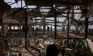 Cafenea  bombardată  Gaza City FOTO EPA EFE jpg