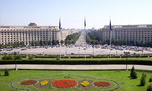 640px Boulevard Unirii jpg