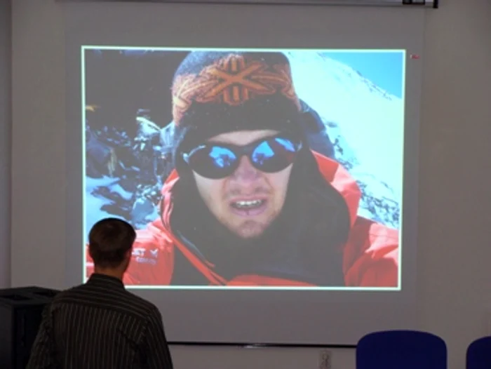 Oradea: Un alpinist orădean a urcat singur „Muntele de Sânge” (GALERIE FOTO)