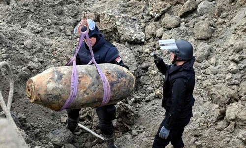 bomba din al doilea razboi mondial gasita la belgrade FOTO X/@AmUetliberg