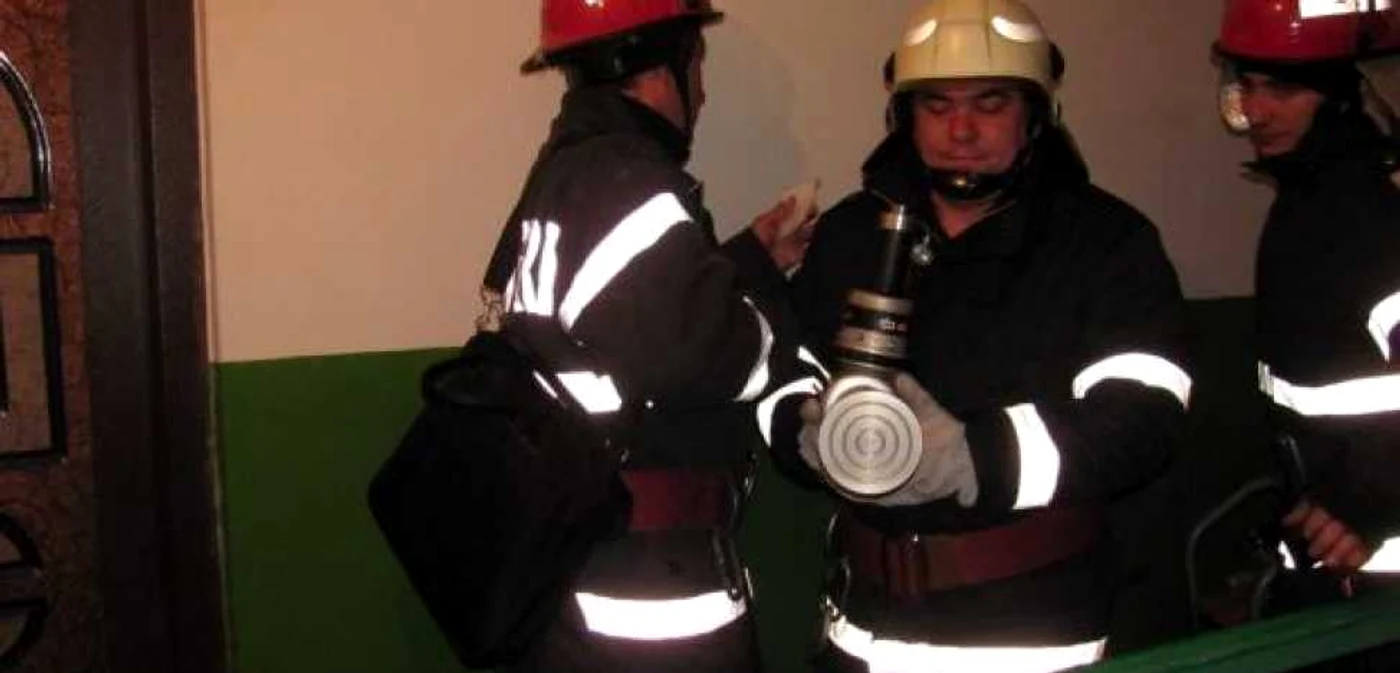 Pompierii sunt pregătiţi să intervină