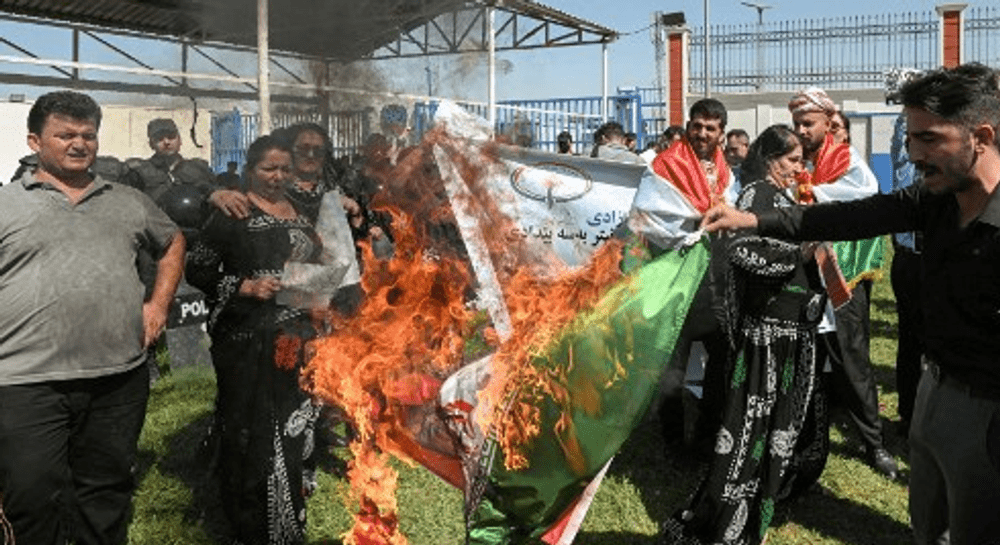 Proteste în Iran. Președintele Raisi va „aborda în mod decisiv” tulburările sociale larg răspândite VIDEO