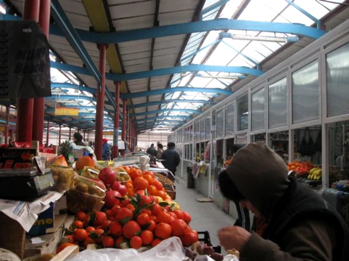 Angajaţii au dreptul să primească ceai cald şi haine călduroase