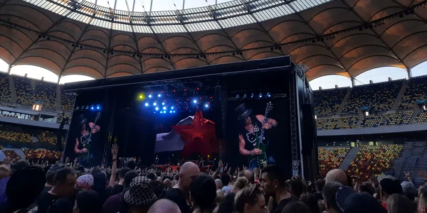concert Guns n Roses Bucuresti 08 foto Denis Grigorescu jpg