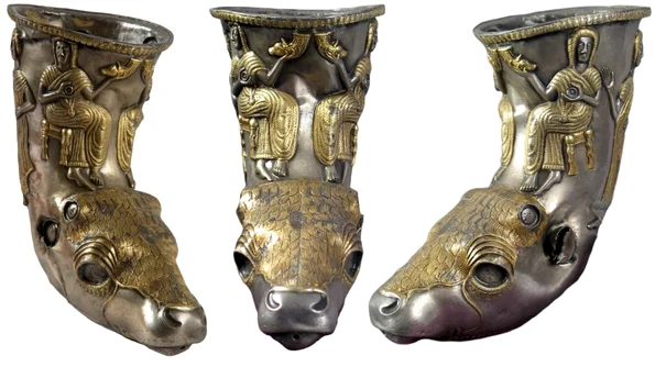 Care este originea misteriosului Rhyton de la Poroina Mare?  jpeg