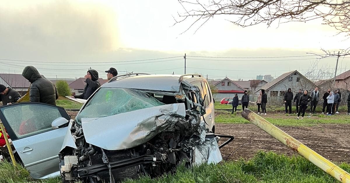 Tragedie în Constanța: Doi tineri pierduți într-un accident, una dintre victime era însărcinată