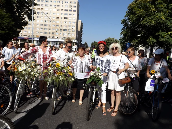 Skirt Bike 2017 la Turnu Severin FOTO Alexandra Georgescu