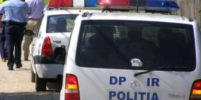 Poliţiştii recomandă mare atenţie în perioada sărbătorilor