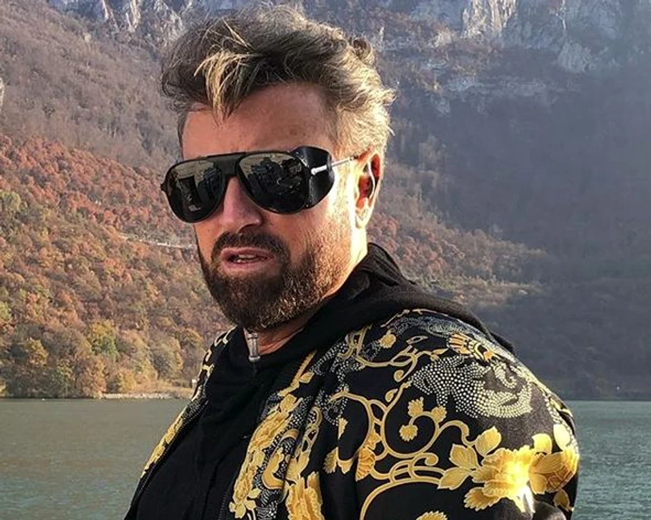 
    Cătălin Botezatu a explicat care sunt motivele pentru care a decis să își țină copiii ascunși de ochii curioșilorFoto: Instagram  