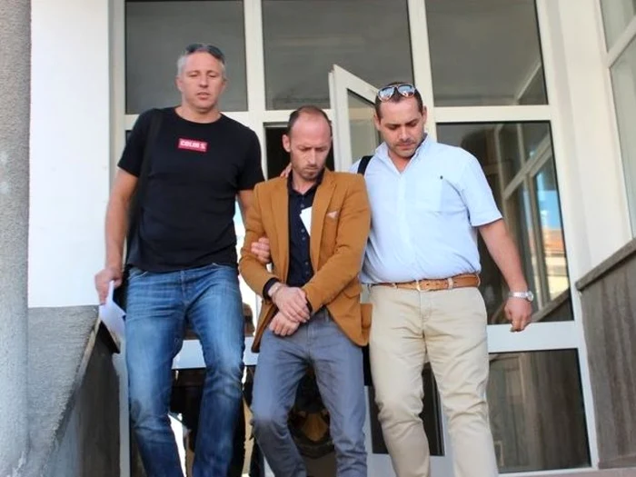Mihai Bogdan Ioniţă reţinut pentru şantaj