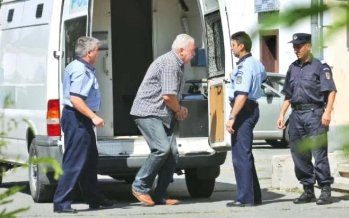 Marian Cone a fost trimis în judecată pentru trei infracţiuni