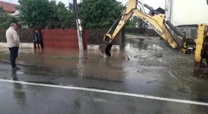 inundatii si grindina dambovita