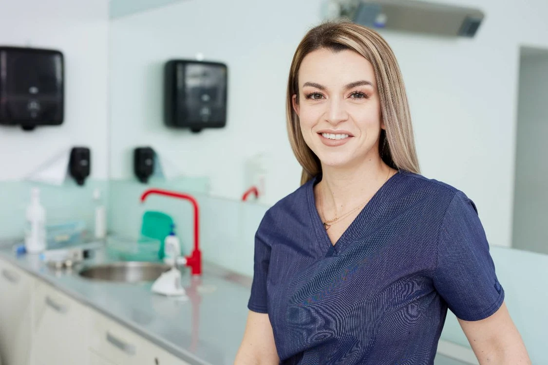 Medicul stomatolog Sorina Stroe ne dă ponturi pentru dinți sănătoși