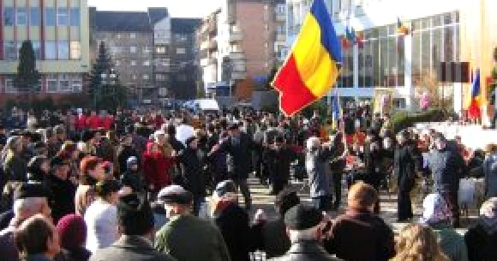 Buzău:  Fasole cu ciolan și țuică fiartă de 1 decembrie