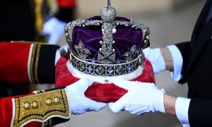 Coroana Britanică jpg